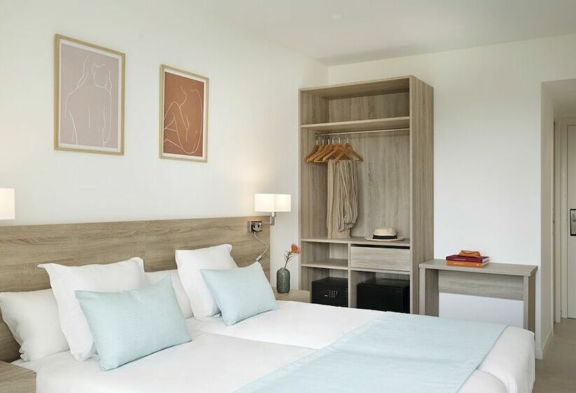 プールビュースタンダードルーム, Aparthotel Marina Drach