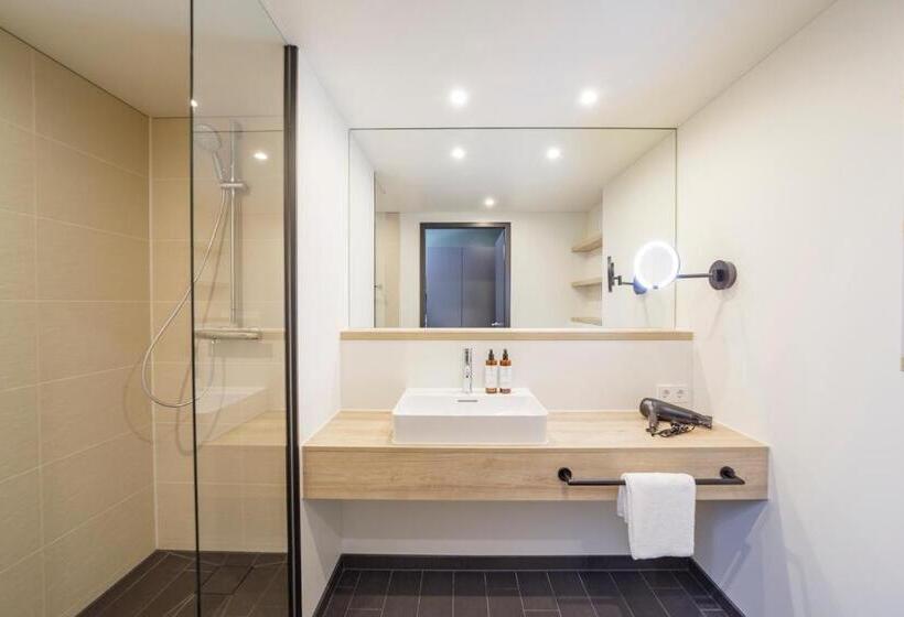 إستوديو قياسى, Black F House   Serviced Apartments