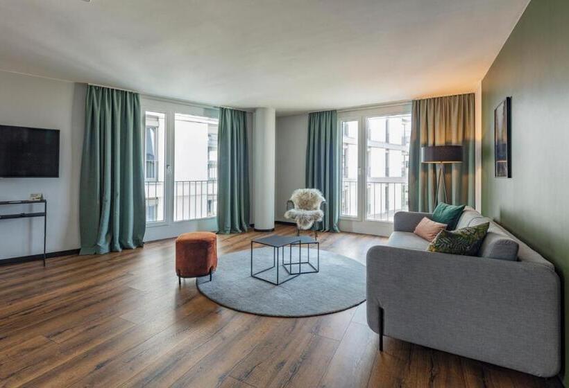 جناح عائلي, Black F House   Serviced Apartments