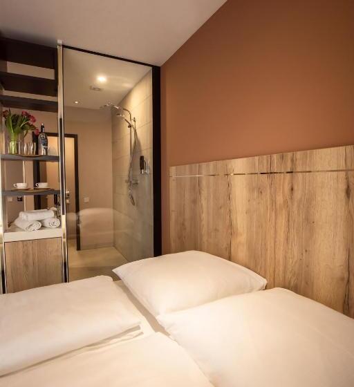 带阳台的豪华间, 24seven Hotel Schwabach