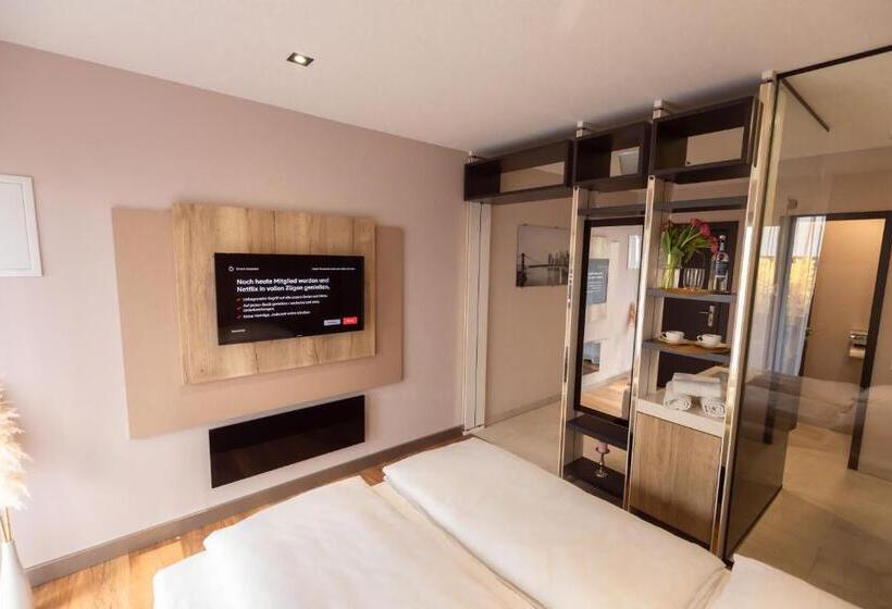 带阳台的豪华间, 24seven Hotel Schwabach