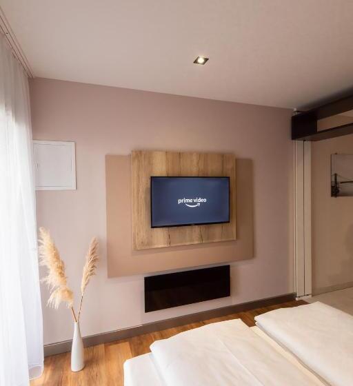 Номер Стандарт с Балконом, 24seven Hotel Schwabach