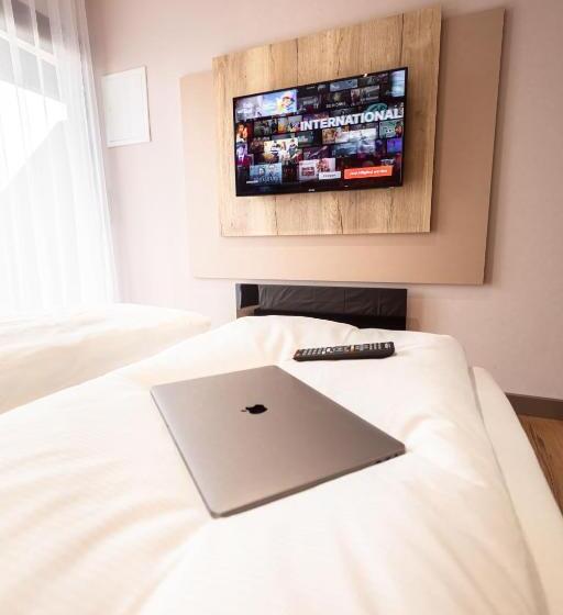 带阳台的豪华间, 24seven Hotel Schwabach