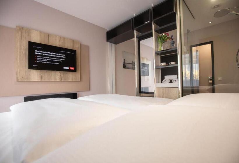 带阳台的豪华间, 24seven Hotel Schwabach