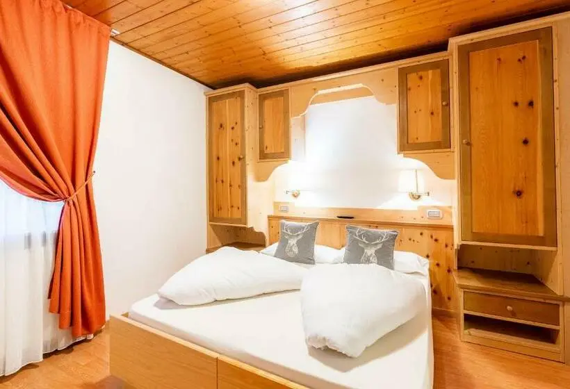 スタンダード４人部屋, Albergo Dolomiti