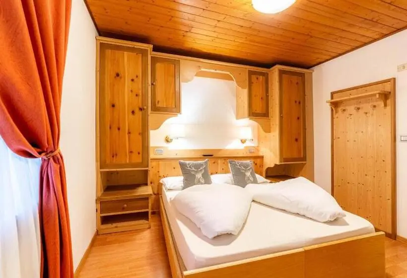 スタンダード４人部屋, Albergo Dolomiti