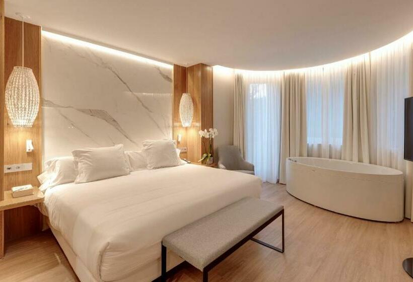 سوئیت با وان آب گرم, Boutique Mirlo Barcelona