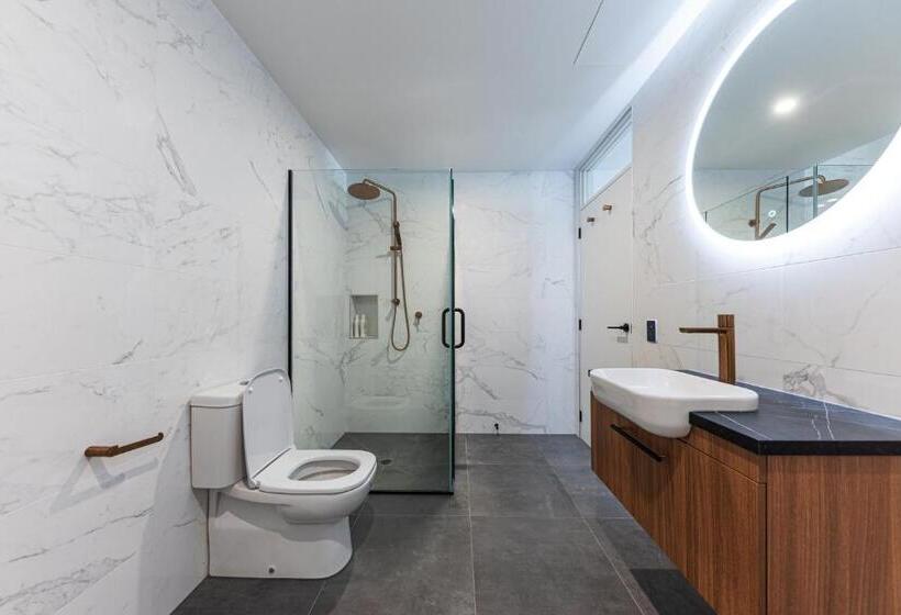 2 Bedrooms Suite 2 Bedrooms Lake View, Galaxy Boutique