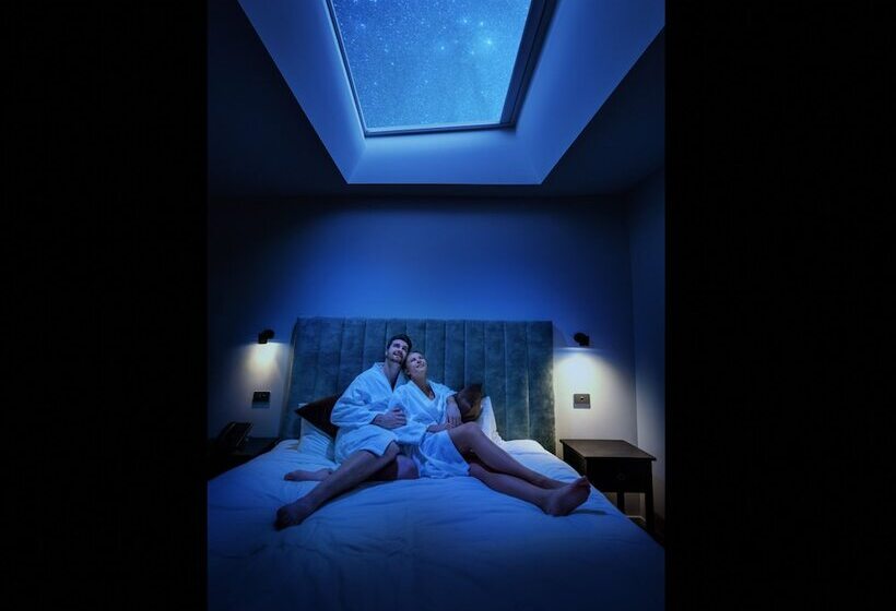 חדר דלוקס נוף לאגם, Galaxy Boutique