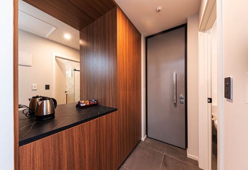 חדר דלוקס נוף לאגם, Galaxy Boutique