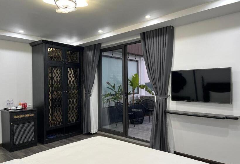 Suite with Terrace, Lotus Hotel Ninh Bình