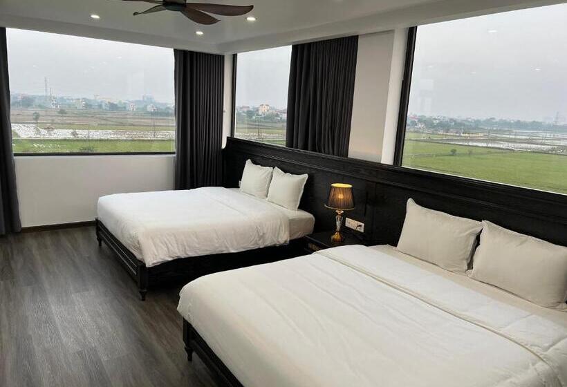 Deluxe Suite King Bed, Lotus Hotel Ninh Bình
