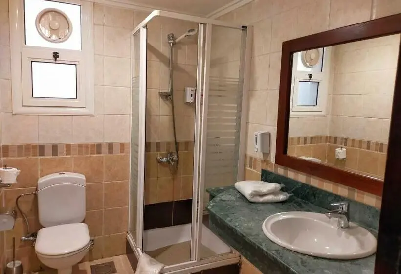 اتاق استاندارد با بالکن, Marina Wadi Degla