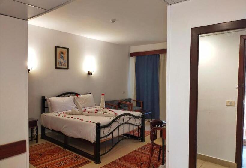 اتاق استاندارد با بالکن, Marina Wadi Degla