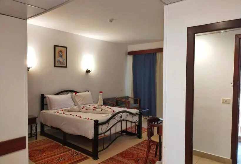 اتاق استاندارد با بالکن, Marina Wadi Degla