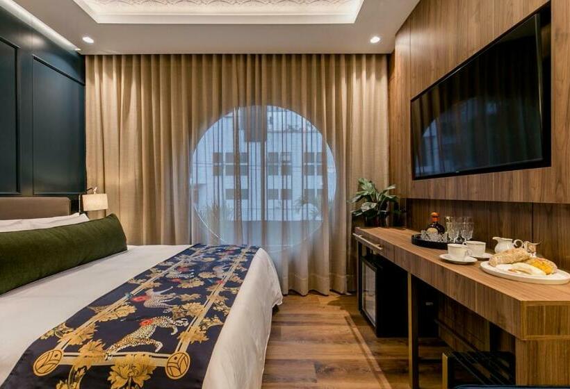 Люкс Кровать Кинг, Marquee Medellín