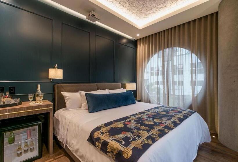 Люкс Кровать Кинг, Marquee Medellín