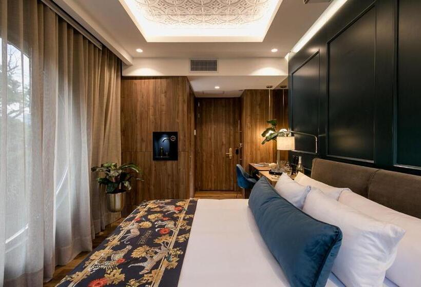 Люкс Кровать Кинг, Marquee Medellín