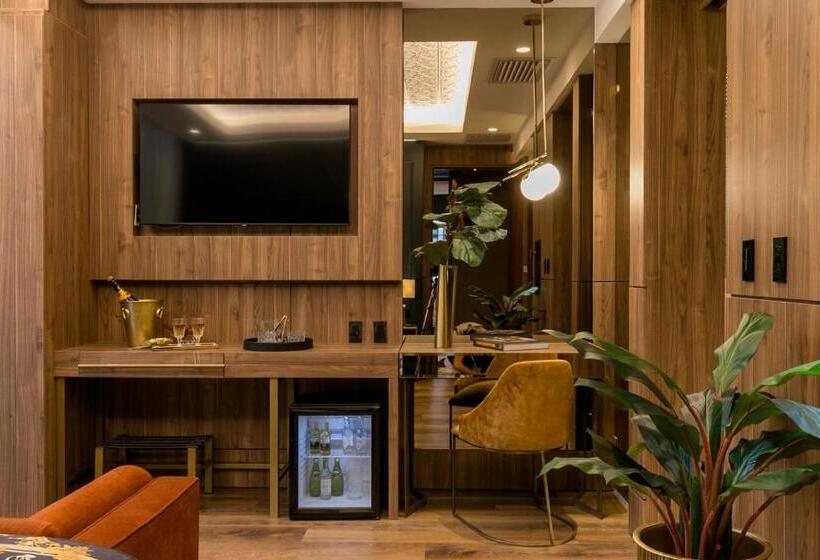 Люкс Премиум, Marquee Medellín