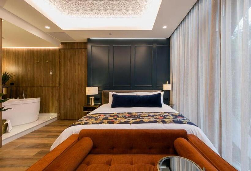 Люкс Премиум, Marquee Medellín