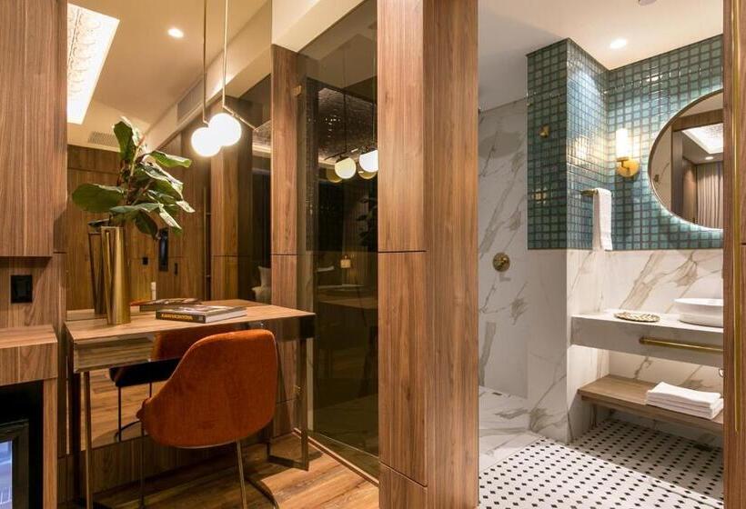 Люкс Премиум, Marquee Medellín