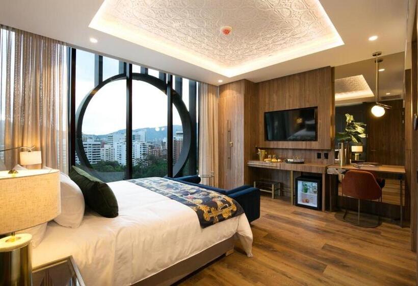 Люкс Премиум, Marquee Medellín