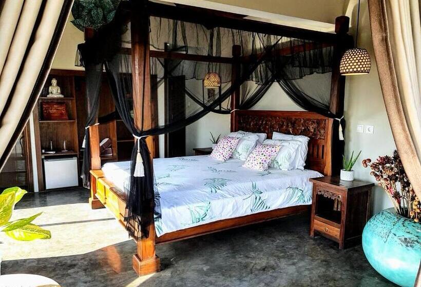 キングサイズベッドのスタンダードルーム, Ombak Resort At Ekas , A Luxury Surf And Kite Surf Destination