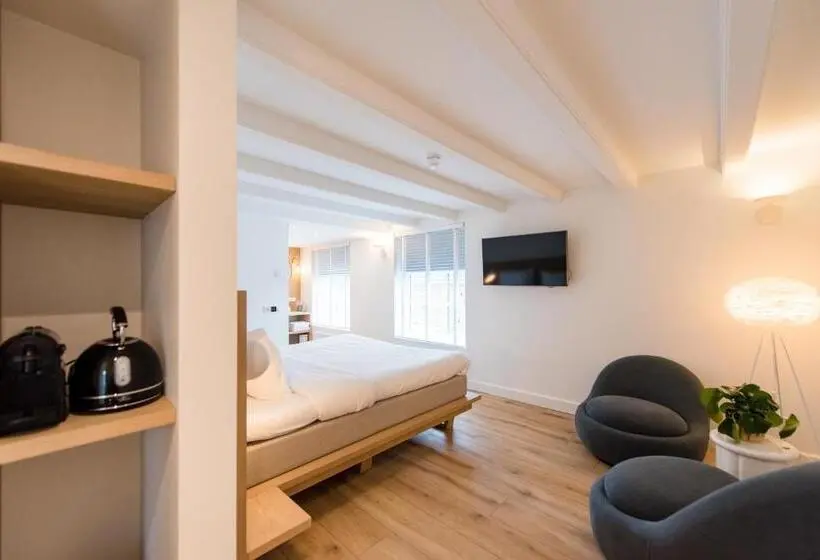スタンダードルーム, Fietshotel Zee Van Tijd Holwerd