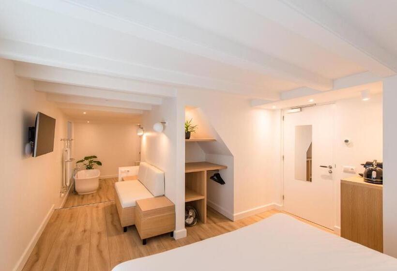 Номер Superior, Fietshotel Zee Van Tijd Holwerd