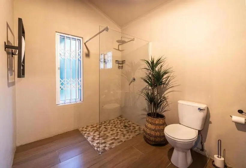 ファミリールーム, Fever Tree Guesthouse