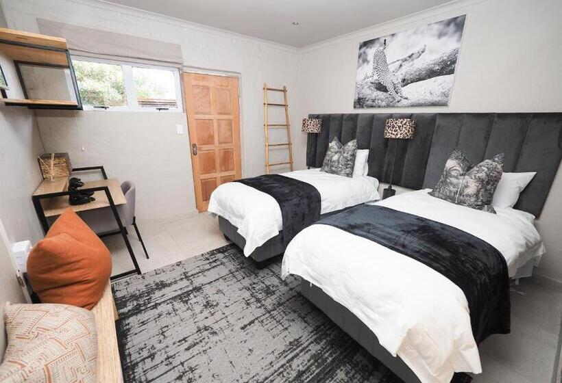 Номер Стандарт, Fever Tree Guesthouse