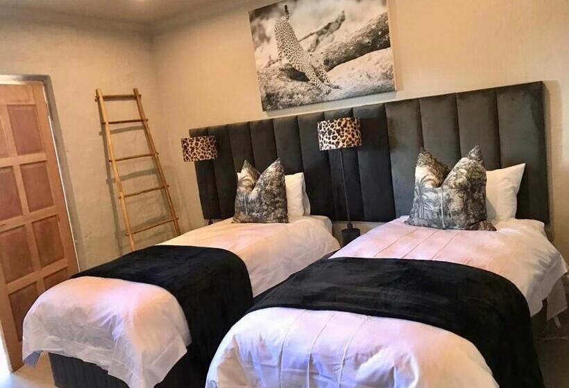 StandaardKamer, Fever Tree Guesthouse