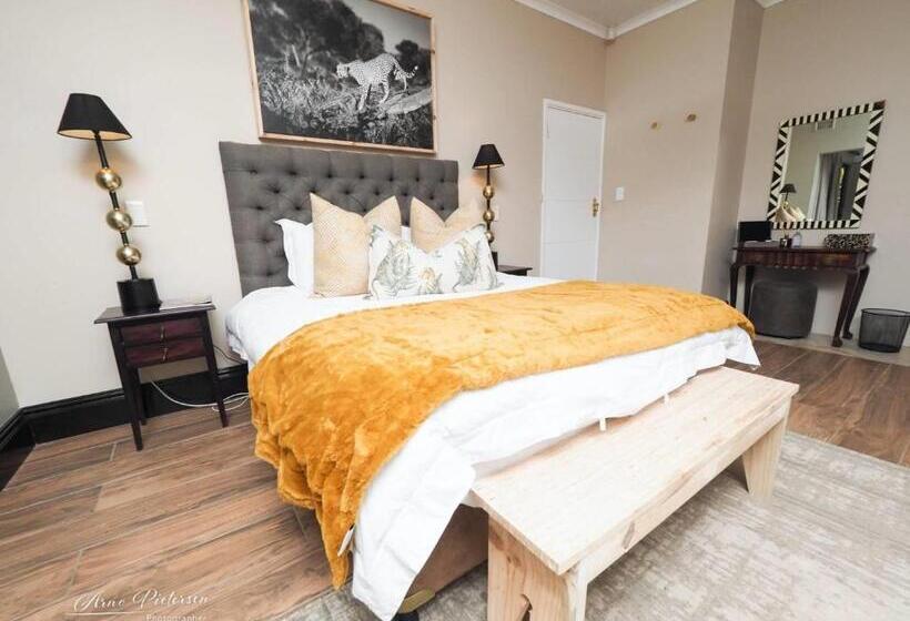 Семейный Номер, Fever Tree Guesthouse