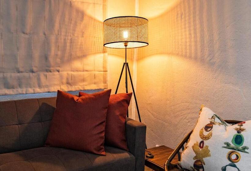 Standaard Studio, Fever Tree Guesthouse