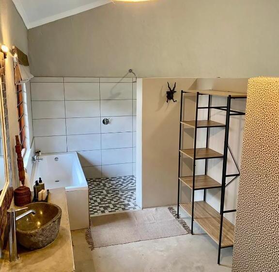 Standaard Studio met Balkon, Fever Tree Guesthouse