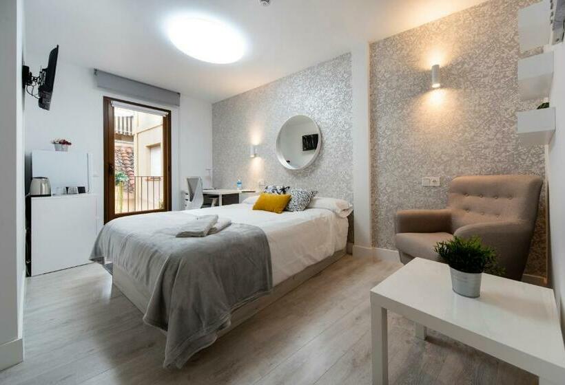 标准间带阳台, Vizcainos Home Away