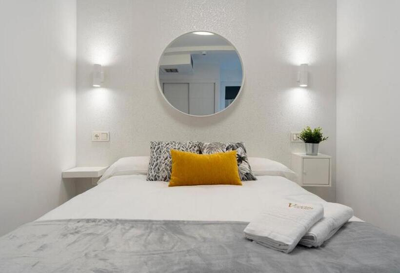 标准间, Vizcainos Home Away