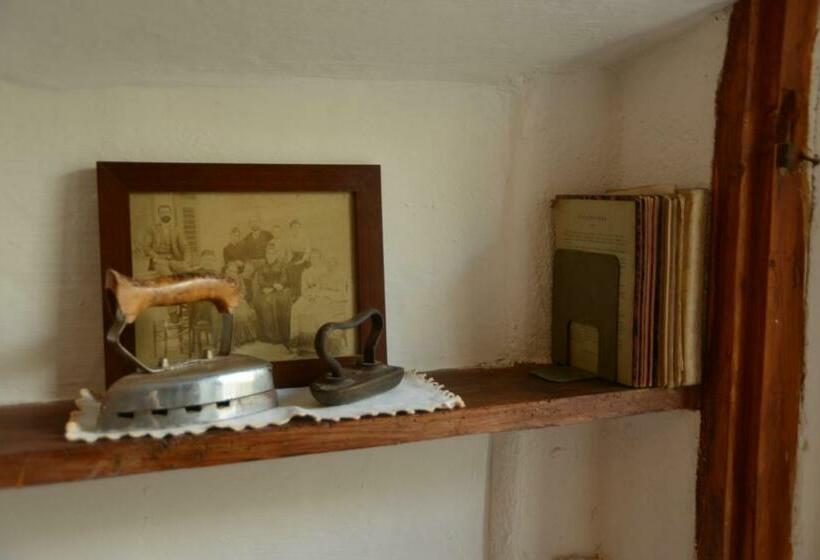 اتاق اکونومی, Agriturismo La Contessa