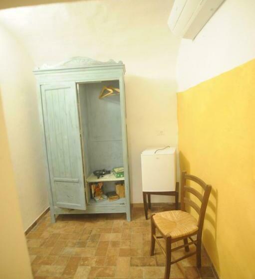 اتاق اکونومی, Agriturismo La Contessa