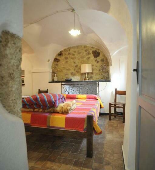 اتاق اکونومی, Agriturismo La Contessa