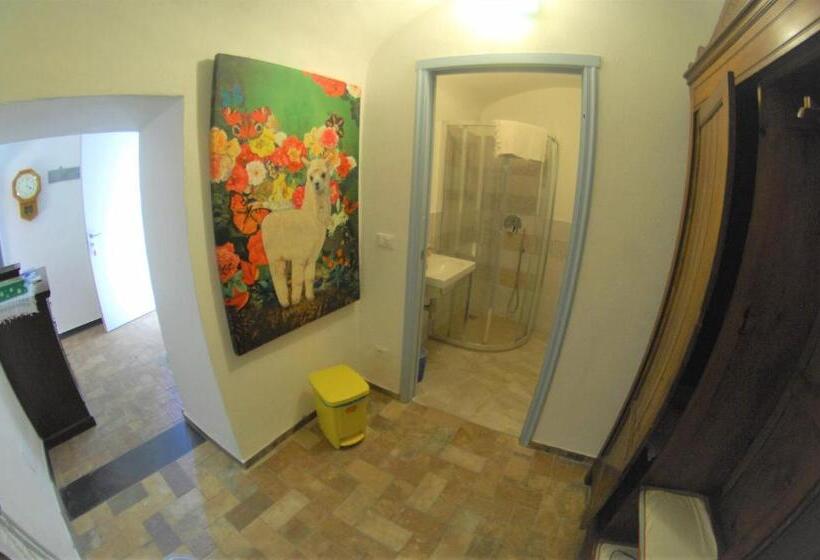 اتاق اکونومی, Agriturismo La Contessa