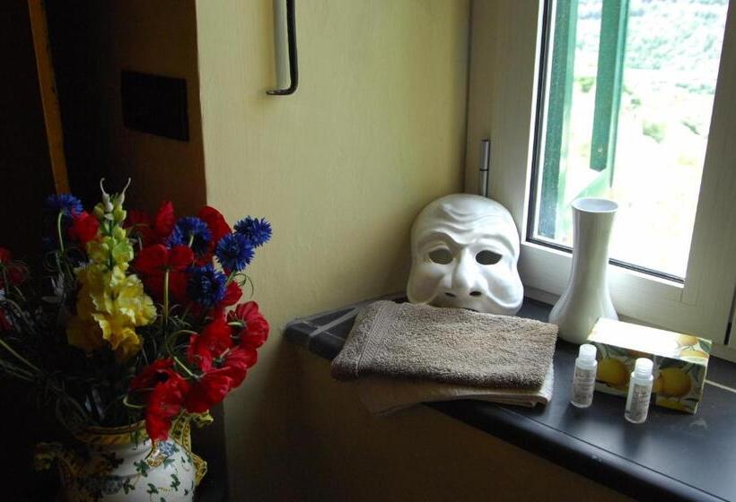 اتاق لوکس, Agriturismo La Contessa