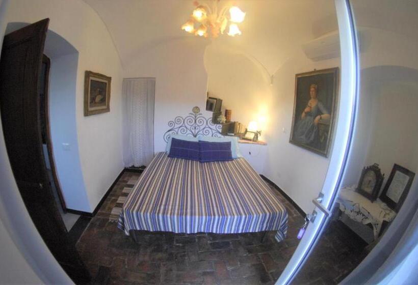 اتاق استاندارد با وان آب گرم, Agriturismo La Contessa