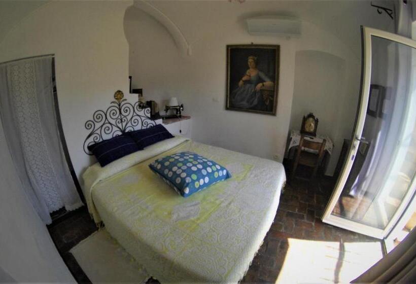 اتاق استاندارد با وان آب گرم, Agriturismo La Contessa