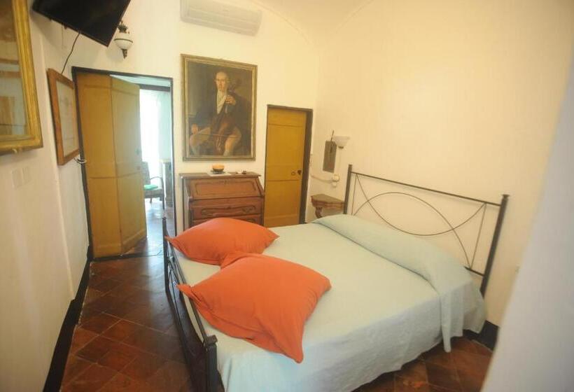 اتاق اکونومی, Agriturismo La Contessa