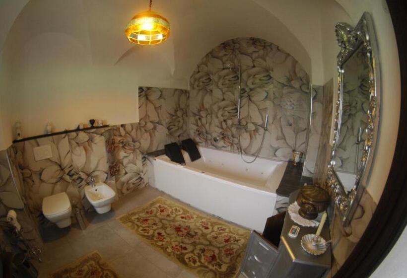 اتاق استاندارد با وان آب گرم, Agriturismo La Contessa