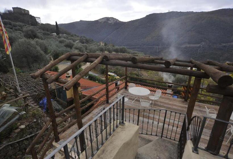 سوییت جونیور با بالکن, Agriturismo La Contessa