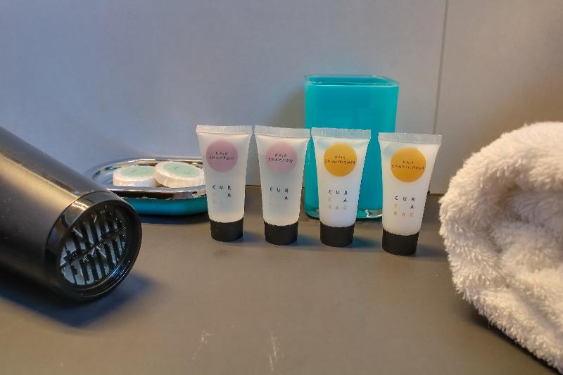 オーシャンビュースタンダードルーム, Alexis