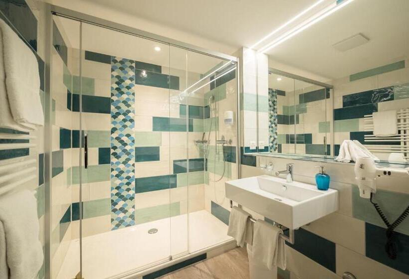 Полулюкс с Балконом, Alpenblick Mürren