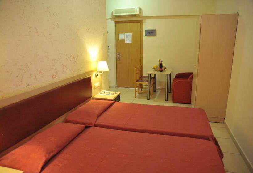 דירה בת חדר שינה 1 עם נוף, Anseli